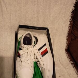 Tommy Hilfiger White Sneakers with Red and Navy Accents